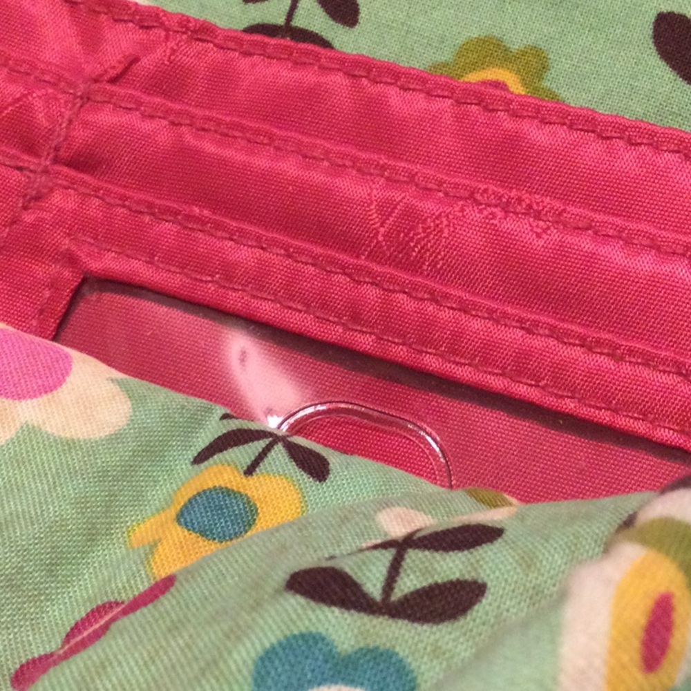 Vera Bradley purse - Picture 4 of 16